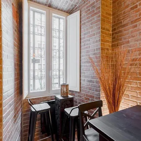 Campo Dei Fiori Charming Apartment Rome